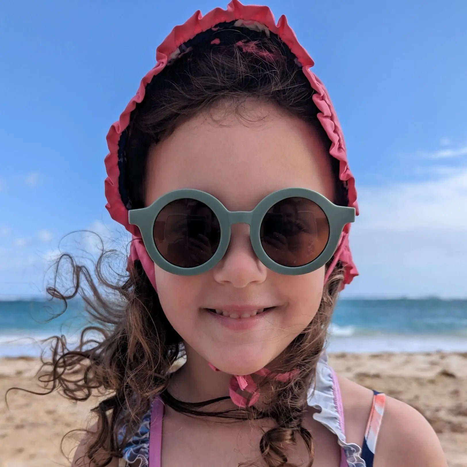 Protéger les yeux de votre enfant : Les dangers du soleil et comment les lunettes de soleil peuvent aider Boutique Tartine, accessoires pour maman, bébé et enfants